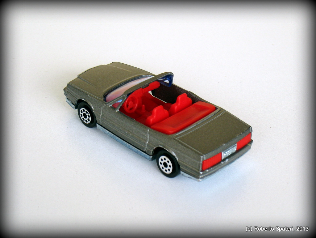 Majorette Cadillac Allante (n.253)